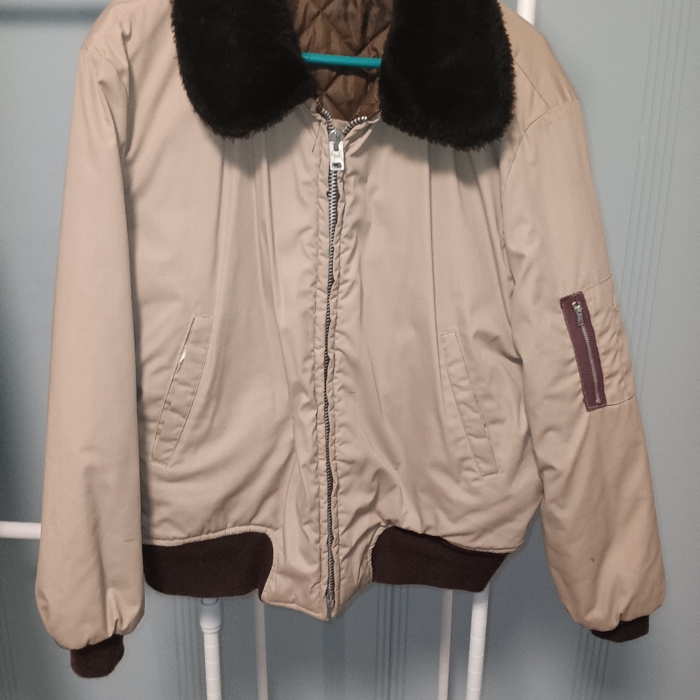 VINTAGE MILITARY JACKET FUR COLLAR